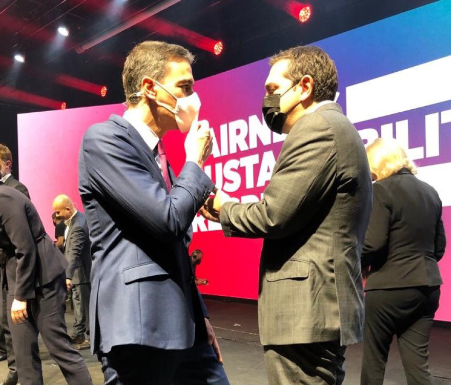 Επαφές Τσίπρα με Σολτς, Κόστα και Σάντσεθ 