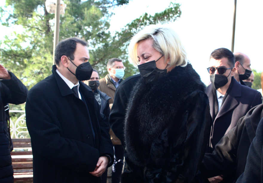 Γιώργος Τράγκας: Το τελευταίο αντίο από την οικογένεια, τους συναδέλφους, τους φίλους του