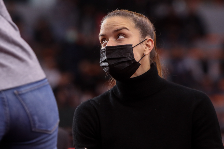 Στα court seats του ΣΕΦ η Μαρία Σάκκαρη