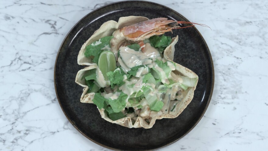 «Kitchen Lab»: Το πιο γκουρμέ χριστουγεννιάτικο μενού από τον Άκη Πετρετζίκη