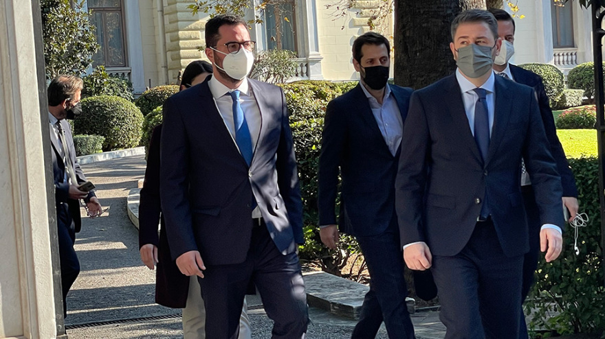 Συνάντηση Ανδρουλάκη - Σακελλαροπούλου με φόντο την πανδημία και την οικονομία