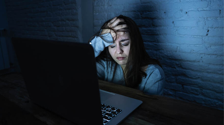 Revenge porn στην Πάτρα: «Κρέμασαν» στο Διαδίκτυο 1.000 βίντεο με 141 γυναίκες