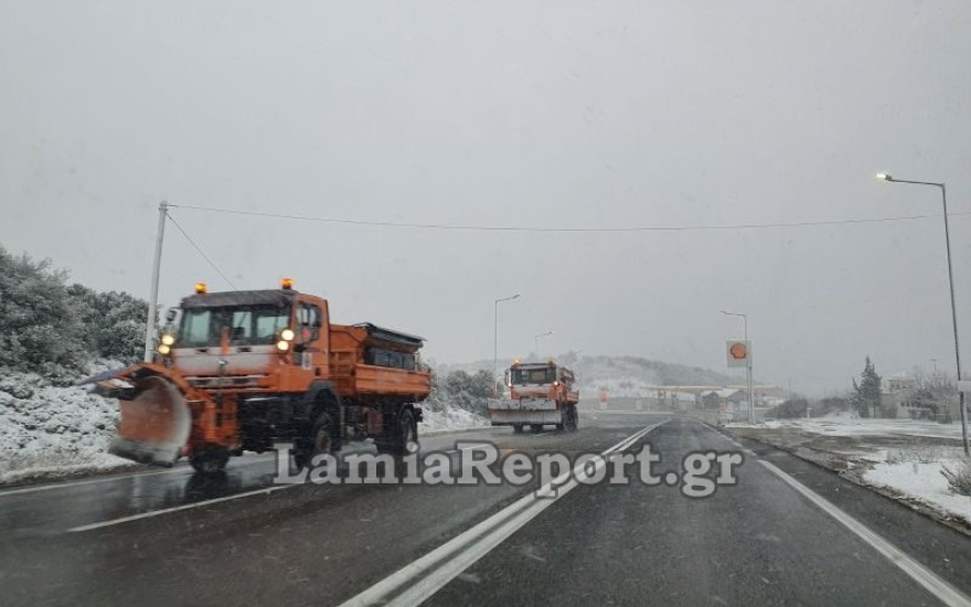 Καιρός: Συνεχίζεται την Κυριακή η επέλαση της «Κάρμελ» - Πού θα σημειωθούν βροχές, χιόνια και παγετός