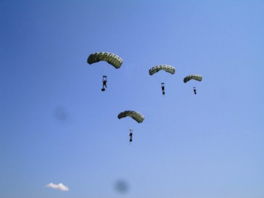 ΓΕΕΘΑ: Εντυπωσιακές εικόνες από την συνεκπαίδευση Ειδικών Επιχειρήσεων Ελλάδας - ΗΠΑ