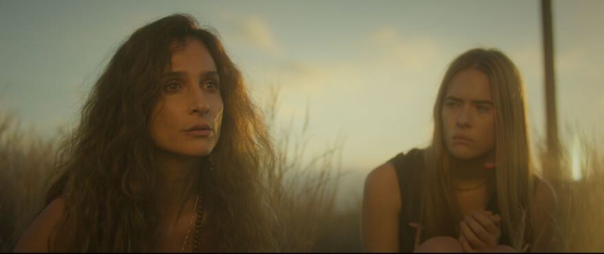 Στη σειρά «Κομάντα και Δράκοι» ο Βασίλης και ο Νεκτάριος καταφέρνουν να αποδράσουν