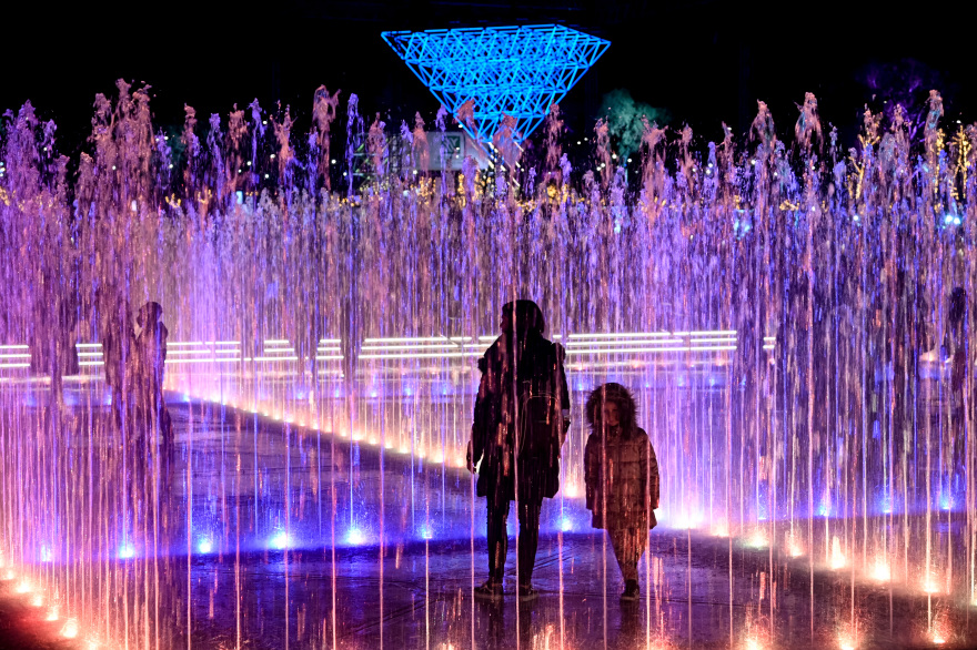 Γεωργιάδης: Η ρελάνς για την πλαστική μπουλντόζα που του είχε χαρίσει ο Πολάκης για το Ελληνικό