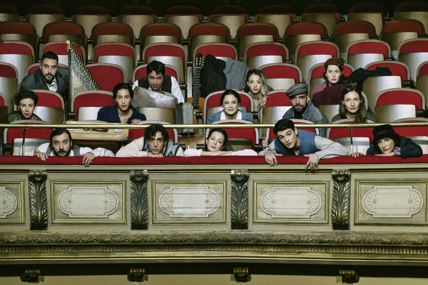 Χριστούγεννα με θέατρο, χορό και μουσική: Πού να πάτε και τι να παρακολουθήσετε