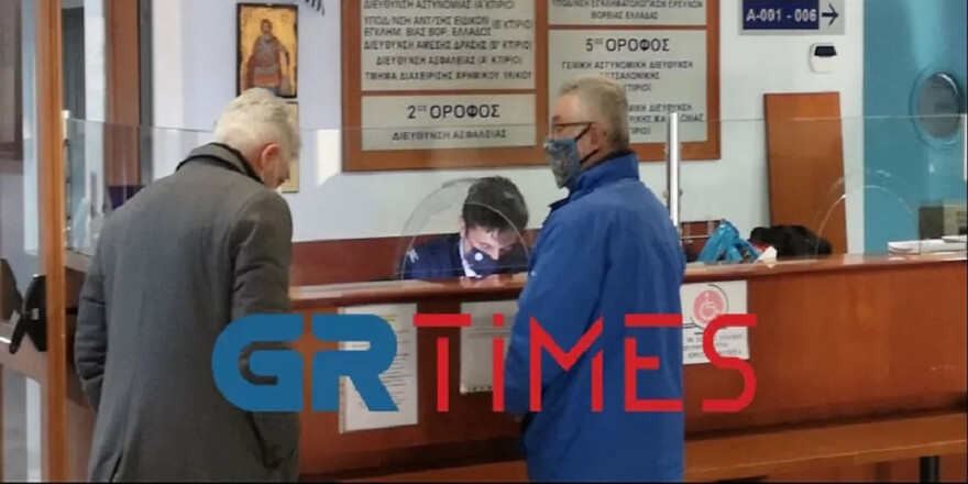 Στάθης Παναγιωτόπουλος: Ανήσυχος την πρώτη νύχτα του στα κρατητήρια