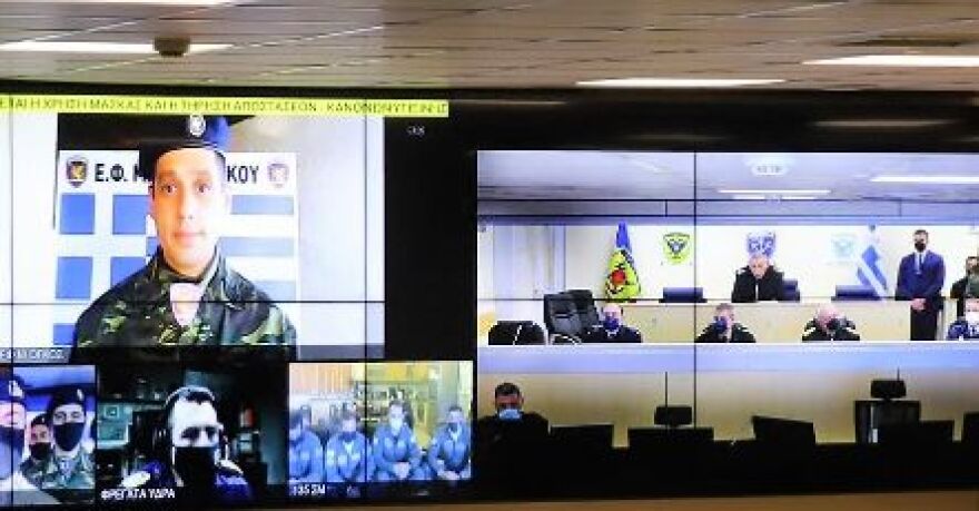 Στο Εθνικό Κέντρο Επιχειρήσεων ο Φλώρος για ανταλλαγή ευχών με τους ένστολους στα επιτηρητικά φυλάκια 