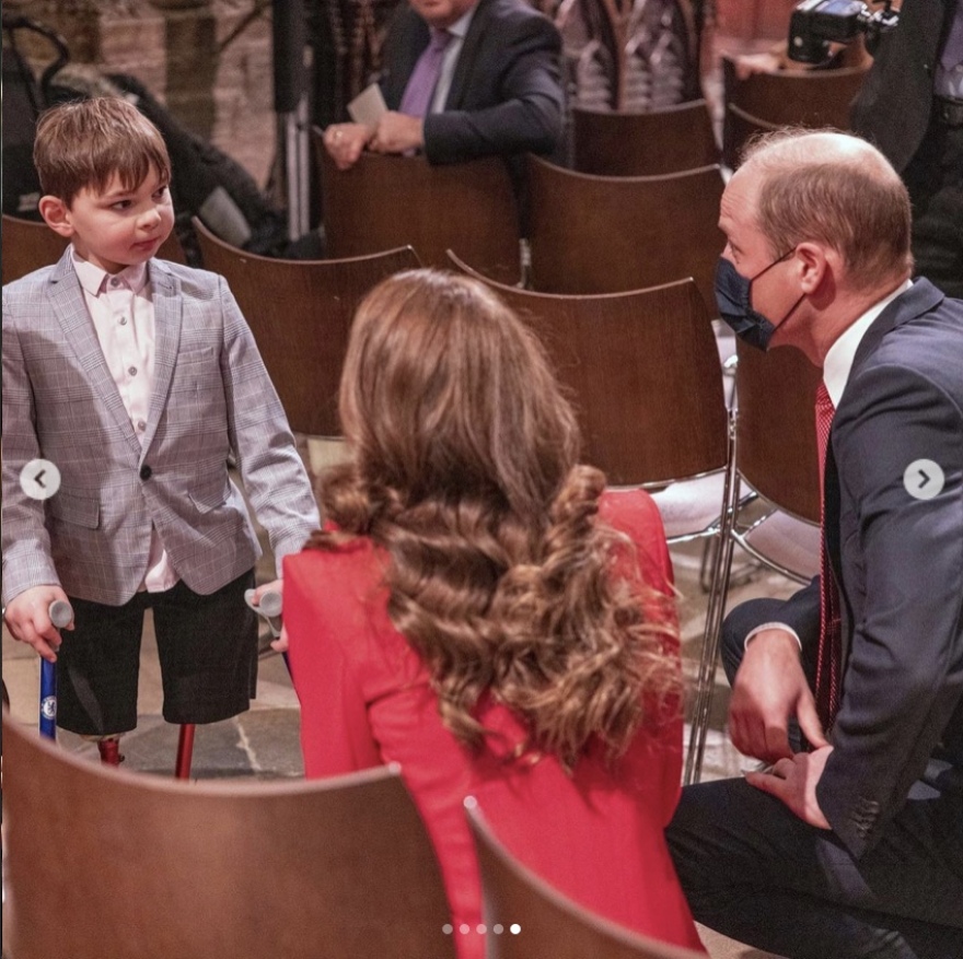 Παραληρούν στη Βρετανία με το πιάνο της  Κέιτ Μίντλετον: «Είναι σαν την Νταϊάνα»