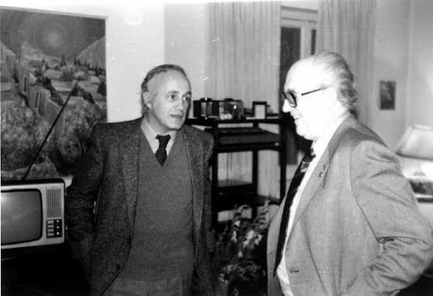 Κάρολος Παπούλιας: Η μεγάλη διαδρομή του Προέδρου που οι «Αγανακτισμένοι» αποκάλεσαν «προδότη»