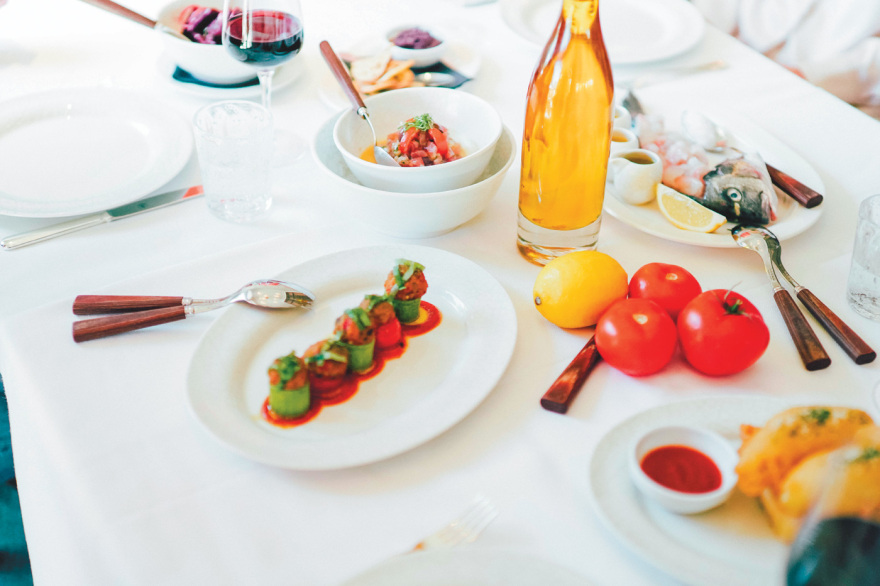 Ο Γιάννης Κιόρογλου μιλάει στον Δημήτρη Δανίκα: Aπό το Περιστέρι, CEO πολυεθνικής με 180 σεφ