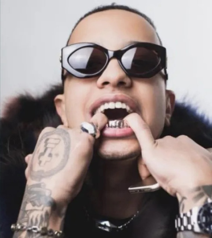 Συνελήφθη ο τράπερ Light μετά το βίντεο με τα όπλα - Τι βρέθηκε στην κατοχή του 