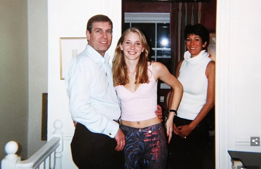 Υπόθεση Επστάιν: Θα «κελαηδήσει» ονόματα  η Γκισλέιν Μάξγουελ για να μειώσει την ποινή της; 