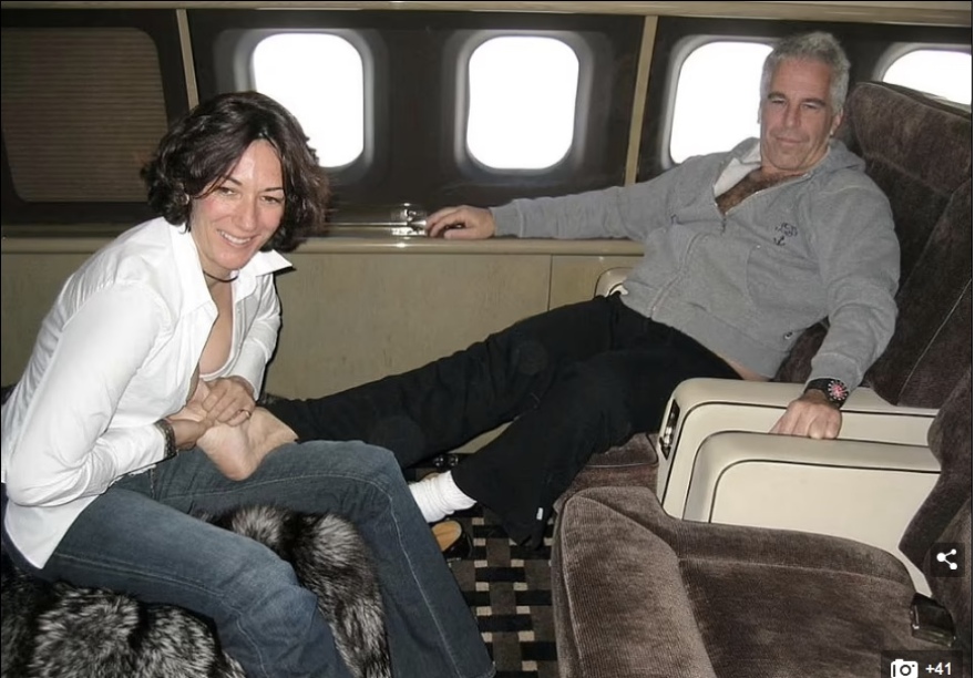 Υπόθεση Επστάιν: Θα «κελαηδήσει» ονόματα  η Γκισλέιν Μάξγουελ για να μειώσει την ποινή της; 