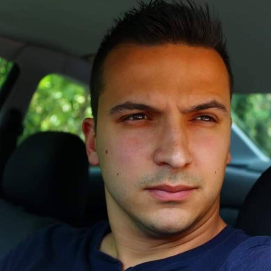 Θρήνος για τους δύο νέους που σκοτώθηκαν σε στροφή-καρμανιόλα της Κατεχάκη