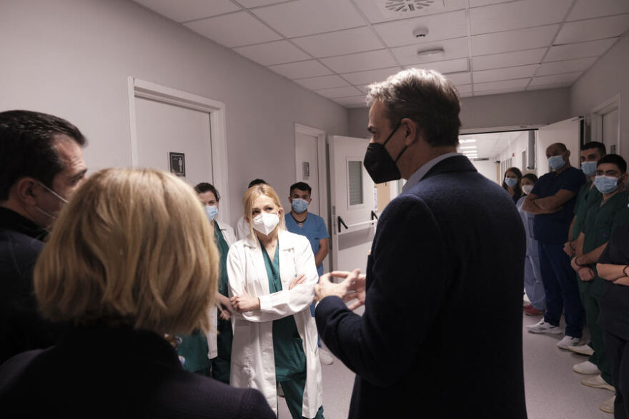 Μητσοτάκης από «Σωτηρία»: Θα τελειώσει η περιπέτεια, πολύ σύντομα τα νέα φάρμακα 