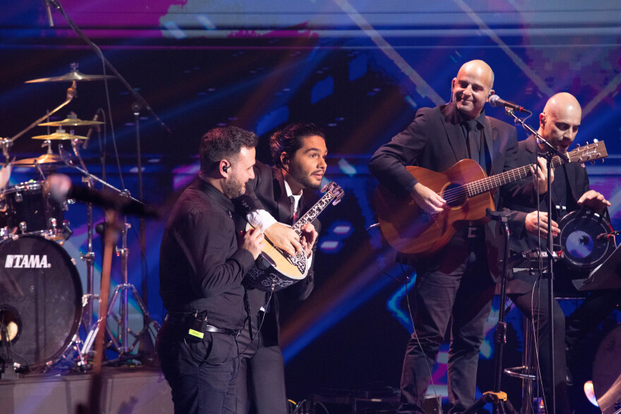 Όλα τα highlights του θεαματικού τελικού του «Just the Two of Us»