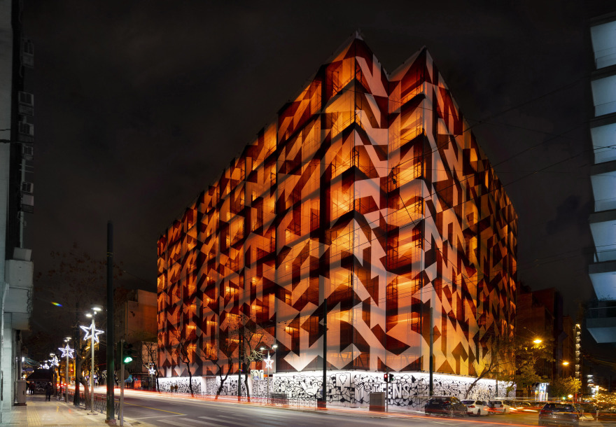 Ο Πύργος του Πειραιά και το ΜΙΝΙΟΝ σκόρπισαν λάμψη 