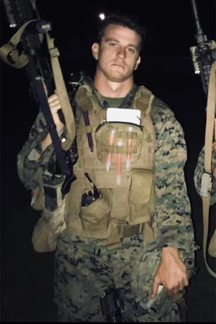 Σε ένα 48ωρο αυτοκτόνησαν και οι δύο γονείς αφήνοντας ορφανό το ενός μηνός παιδί τους