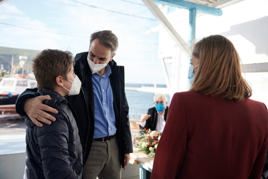 Μητσοτάκης από Λήμνο: Aπό τους διασωληνωμένους αυτή τη στιγμή το 86% είναι ανεμβολίαστοι