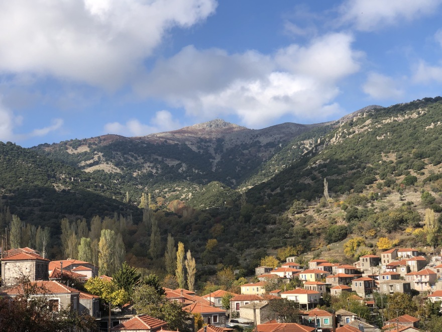 Λέσβος: Ηφαιστειακές εκρήξεις πριν από εκατομμύρια χρόνια «έχτισαν» την άγρια ομορφιά του τοπίου