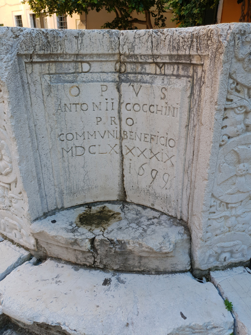 Κέρκυρα: Το βενετσιάνικο πηγάδι στην πλατεία Κρεμαστής, «πηγή» ιστορίας του νησιού