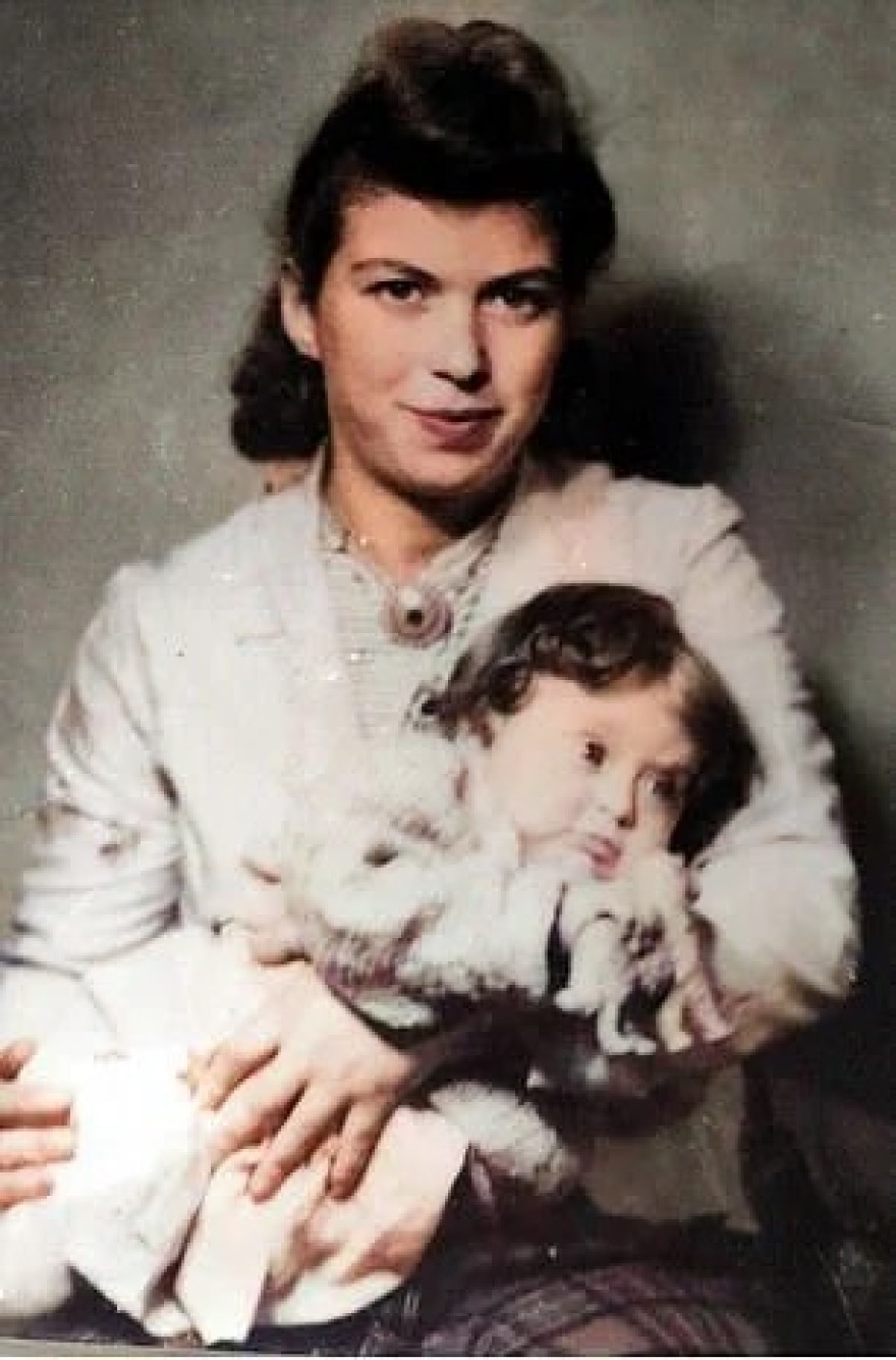 Η γυναίκα που δεν έμαθε ποτέ την αληθινή της ταυτότητα, την ανακάλυψε η κόρη της μετά από 80 χρόνια