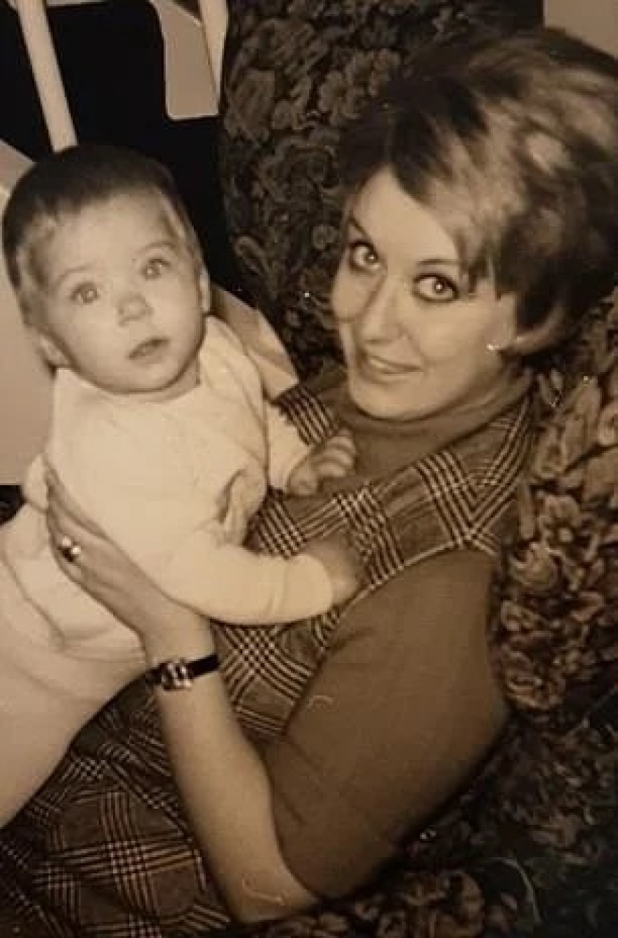 Η γυναίκα που δεν έμαθε ποτέ την αληθινή της ταυτότητα, την ανακάλυψε η κόρη της μετά από 80 χρόνια