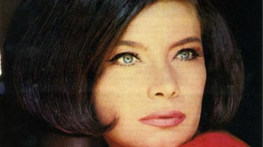 Τζένη Καρέζη: Η πανέμορφη δεσποινίδα που έγινε η Κυρία του θεάτρου και του σινεμά