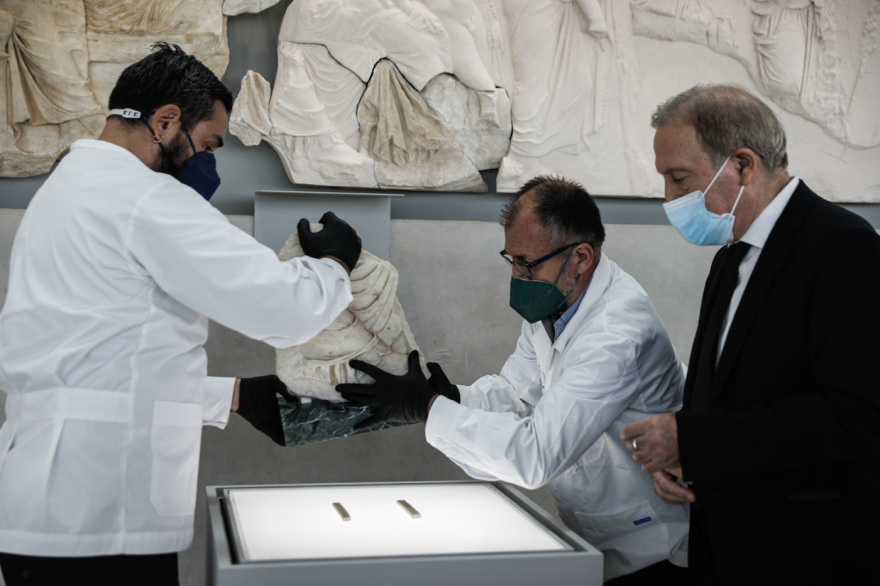 Μητσοτάκης: Το «θραύσμα Fagan» δείχνει την κατεύθυνση που πρέπει να κινηθεί το Βρετανικό Μουσείο