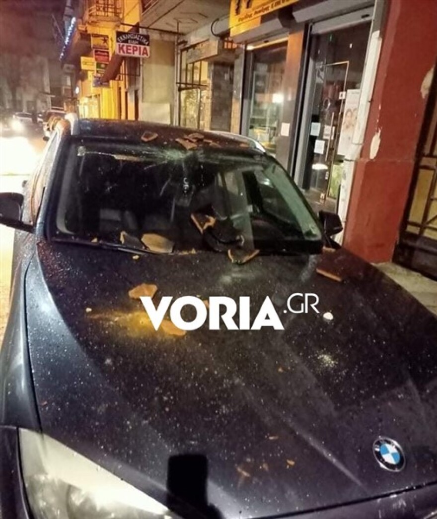 Σεισμός 5,3 Ρίχτερ στη Φλώρινα: Αναστατωμένοι οι κάτοικοι, έπεσαν σοβάδες από κτίρια σε αυτοκίνητα, έσπασαν τζαμαρίες