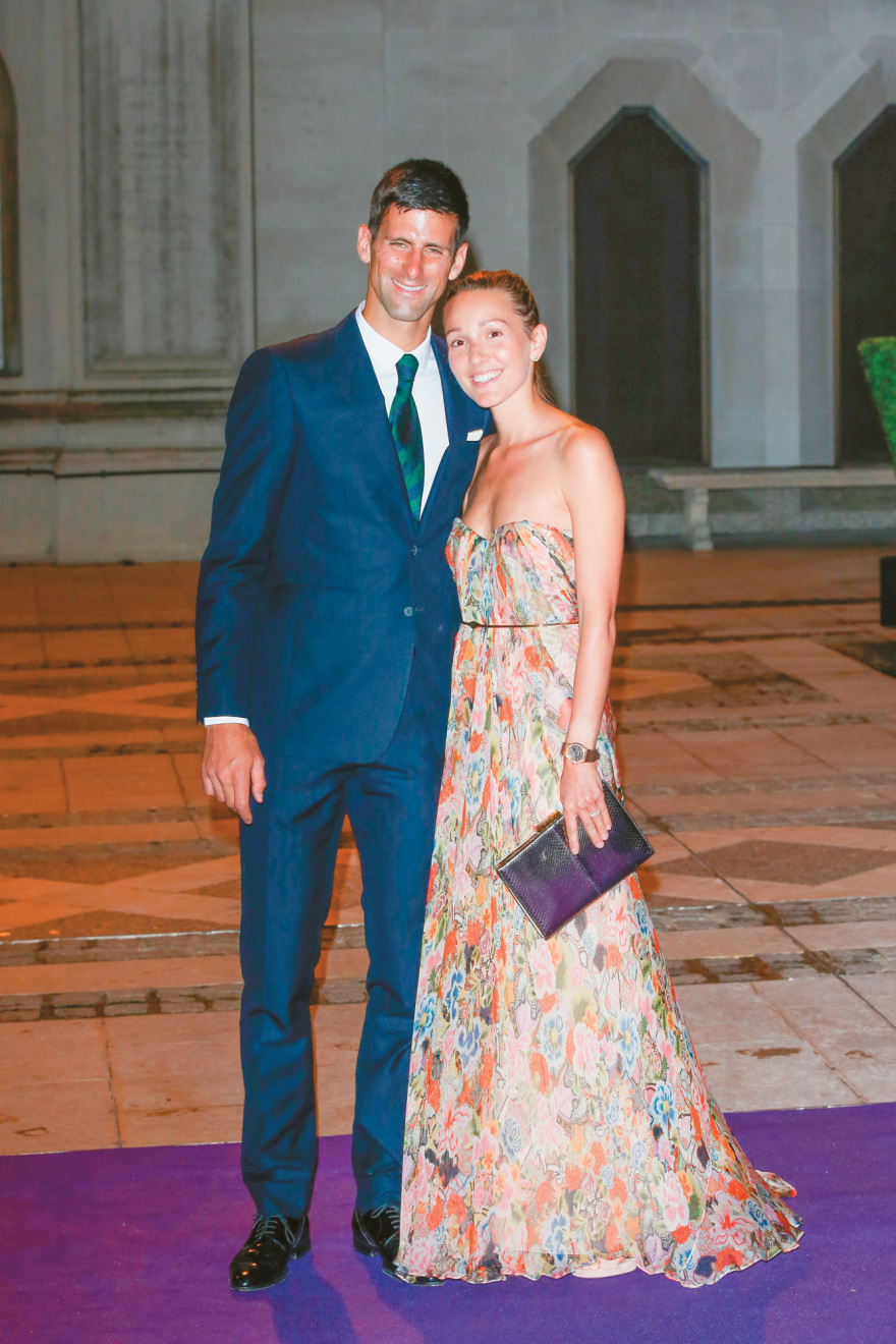 Nόβακ Τζόκοβιτς: Παλαιοημερολογίτης, διαλογιστής, βίγκαν και «αγκαλίτσας» 