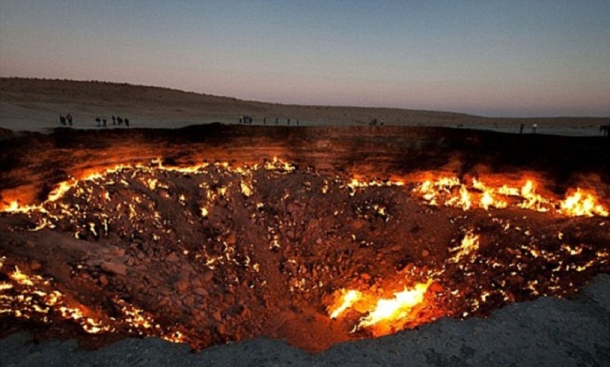 Τουρκμενιστάν: Εντολή να σβήσουν τη φωτιά από τις «Πύλες της Κολάσεως» έδωσε ο πρόεδρος