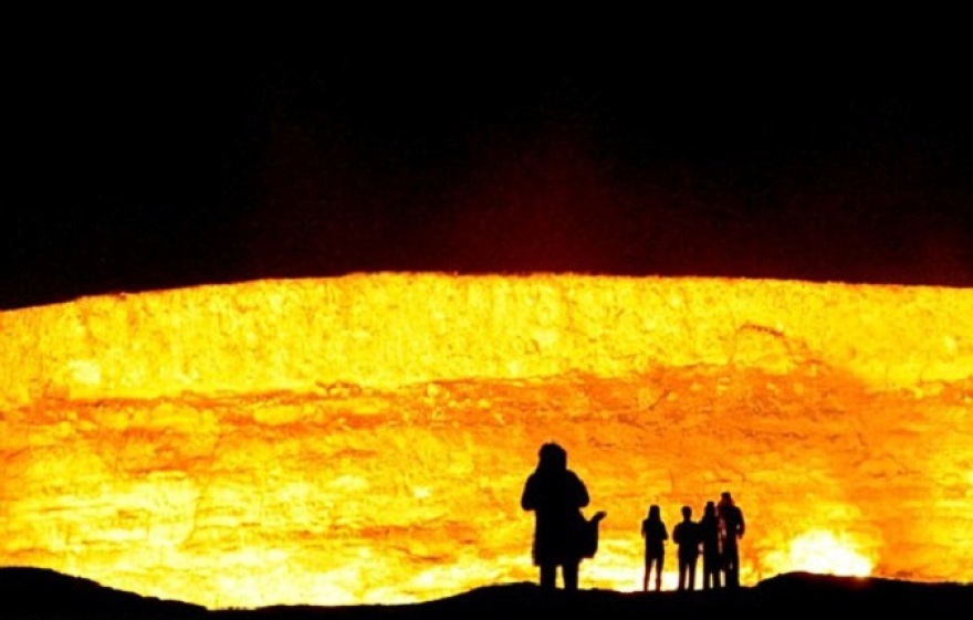 Τουρκμενιστάν: Εντολή να σβήσουν τη φωτιά από τις «Πύλες της Κολάσεως» έδωσε ο πρόεδρος