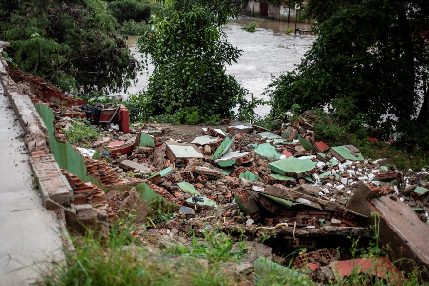Δέκα νεκροί από καταρρακτώδεις βροχές στη νοτιοανατολική Βραζιλία
