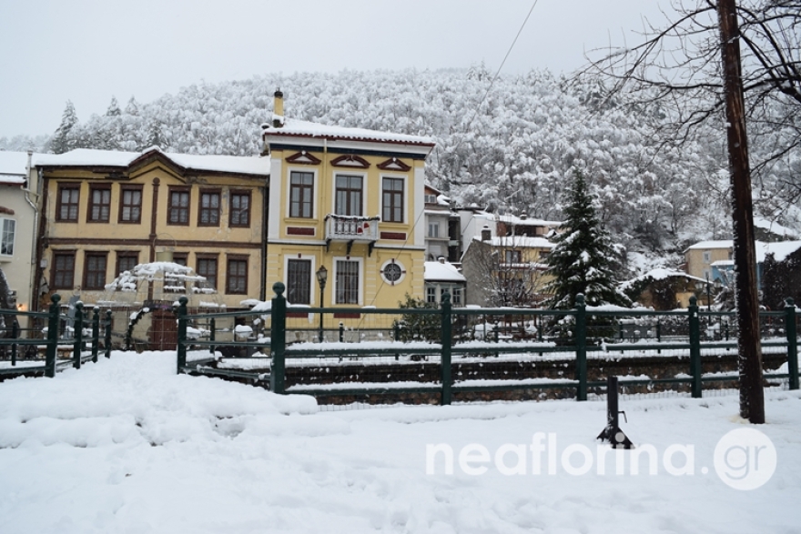 Δύσκολες ώρες για τους κατοίκους της Φλώρινας: Ισχυροί μετασεισμοί, 30 πόντοι χιόνι και πολλά κρούσματα