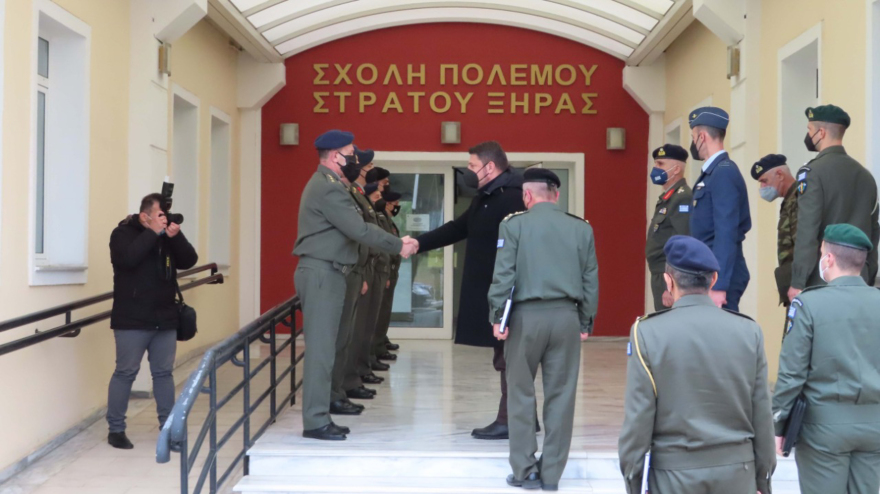 Έτοιμες να προασπίσουν τα κυριαρχικά μας δικαιώματα οι Ένοπλες Δυνάμεις δηλώνει από την 113ΠΜ ο Χαρδαλιάς