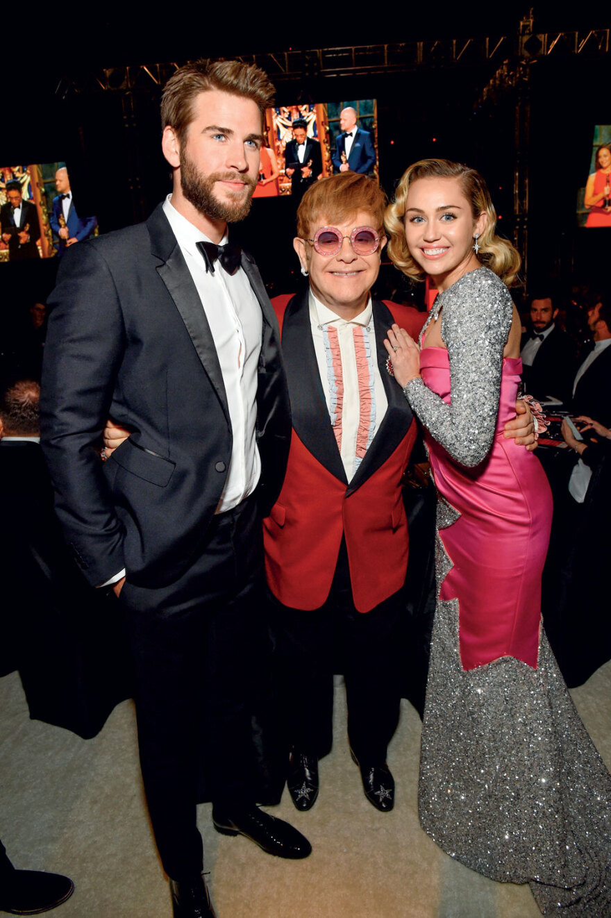 Μάιλι Σάιρους: Η μυθιστορηματική ζωή του κοριτσιού που ξεκίνησε ως «Χάνα Μοντάνα»