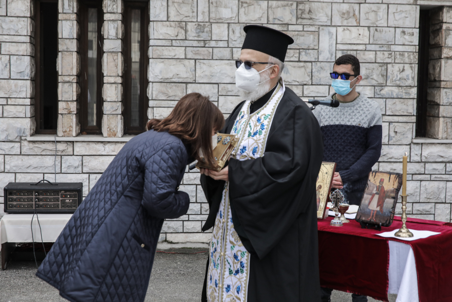 Πρόεδρος Δημοκρατίας: Η Κατερίνα Σακελλαροπούλου επισκέφθηκε την Προεδρική Φρουρά