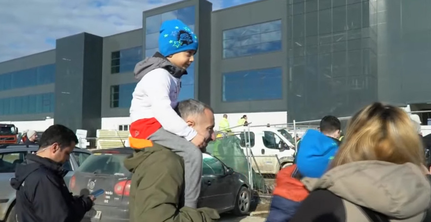 Έφτασε στο Βελιγράδι ο Νόβακ Τζόκοβιτς - Θερμή υποδοχή από δεκάδες πολίτες