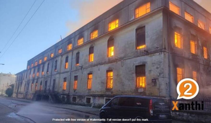 Υπό έλεγχο η μεγάλη φωτιά στο κέντρο της Ξάνθης,