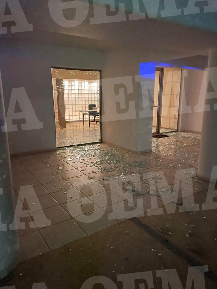 Τους «βομβιστές της Γλυφάδας» ψάχνει η Δίωξη Εκβιαστών - Τι ερευνά 