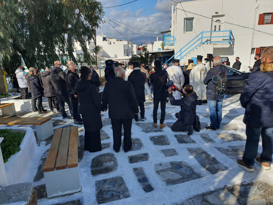 Κατερίνα Μονογυιού: «Ευχαριστώ τους ήρωες  Γιώργο και Ανέστη, που απεγκλώβισαν την Αθηνά και τον αδερφό μου»