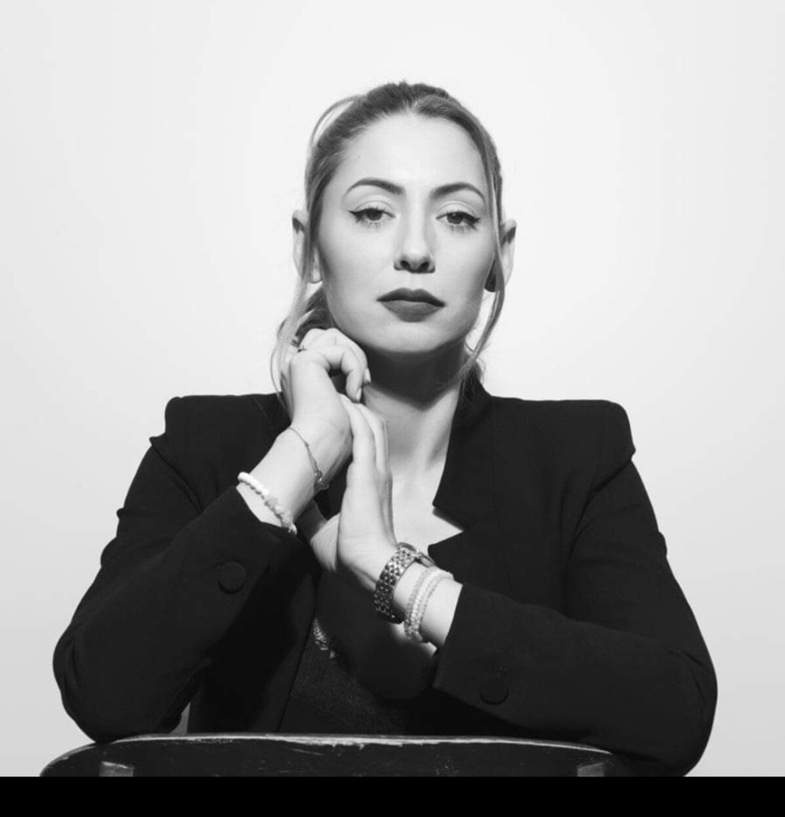 «Θρίλερ» με τον θάνατο 38χρονης Ρουμάνας φωτογράφου στην Καβάλα