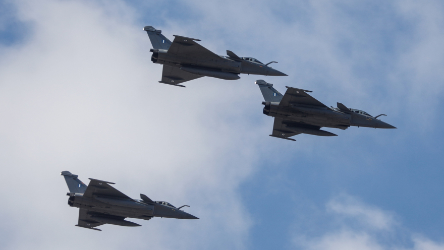 Τα Rafale στην Ελλάδα: «Ελλάδα θα φανούμε αντάξιοι των προσδοκιών σου» είπε ο αρχηγός των έξι «γερακιών»