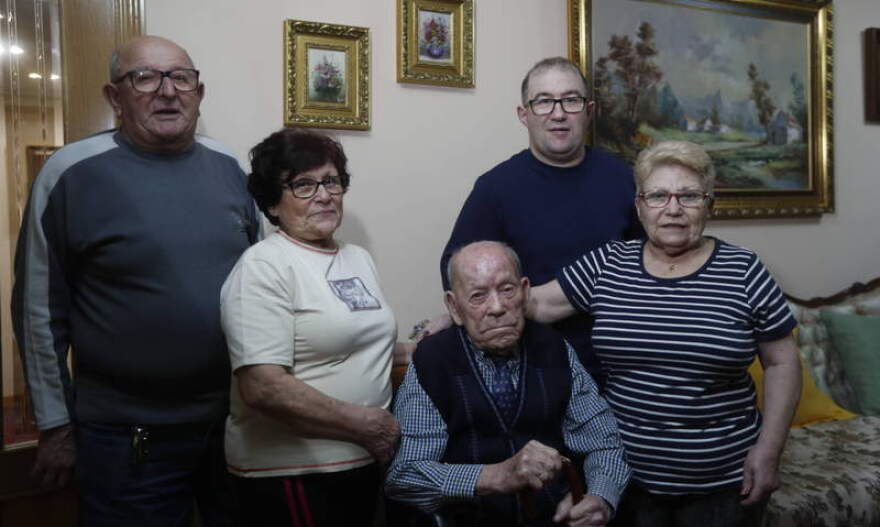 Πέθανε ο γηραιότερος άνθρωπος στον κόσμο, σε ηλικία 113 ετών παρά... τρεις βδομάδες!