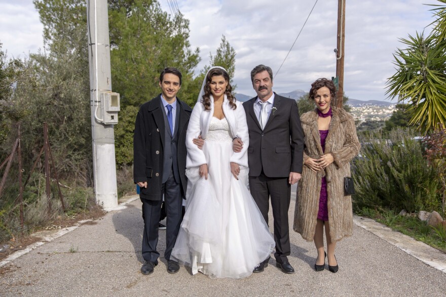 Σασμός: Η δολοφονία του Πετρή πέφτει σαν βόμβα στο χωριό