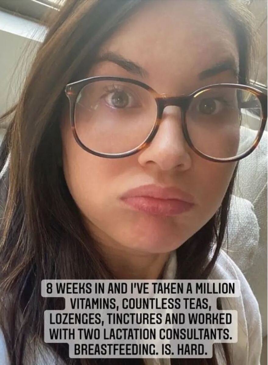 Η Ολίβια Μαν τα έχει βρει σκούρα με τον θηλασμό