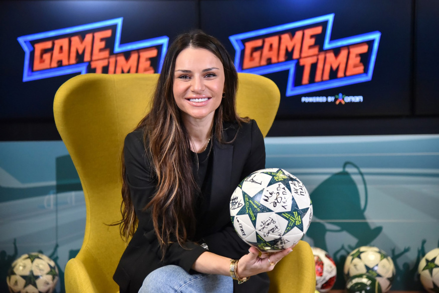 ΟΠΑΠ GAME TIME: Η Ελένη Τσολάκη για τις μάχες σε Super League, Premier League και Serie A